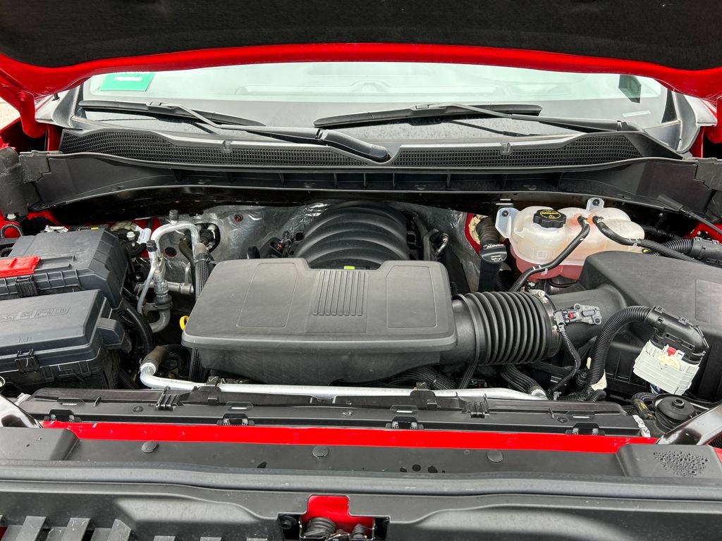 Used 2024 Chevrolet Silverado 1500 Custom Trail Boss w/ LPO, Dark Essentials Package image 25