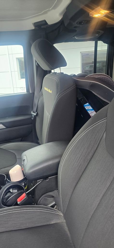 Used 2014 Jeep Wrangler Unlimited Sahara w/ Dual Top Group image 9