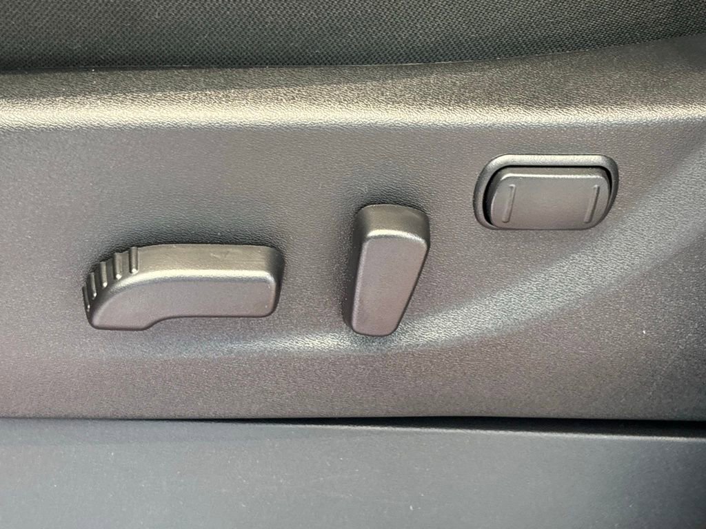 New 2025 Nissan Frontier Pro-X image 15