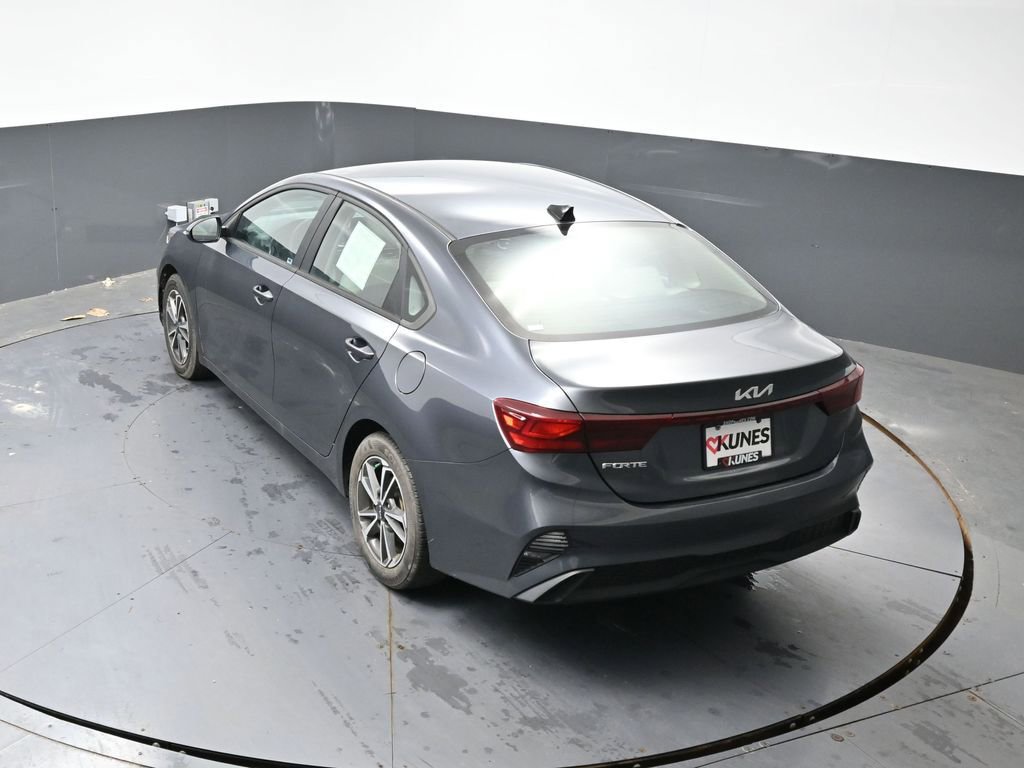 Used 2022 Kia Forte LXS w/ LXS Technology Package FWD image 20