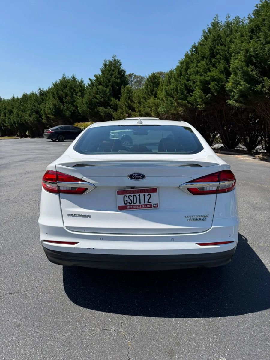 Used 2019 Ford Fusion Titanium image 3