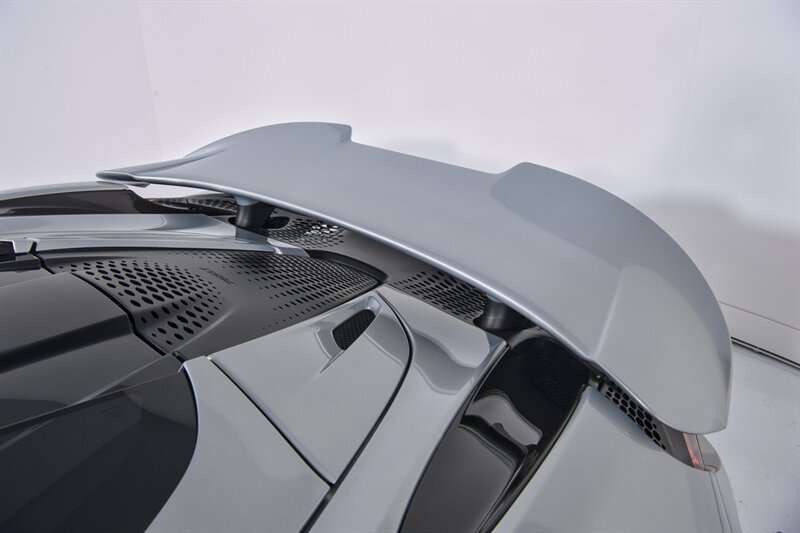 Used 2022 McLaren 765LT RWD image 38