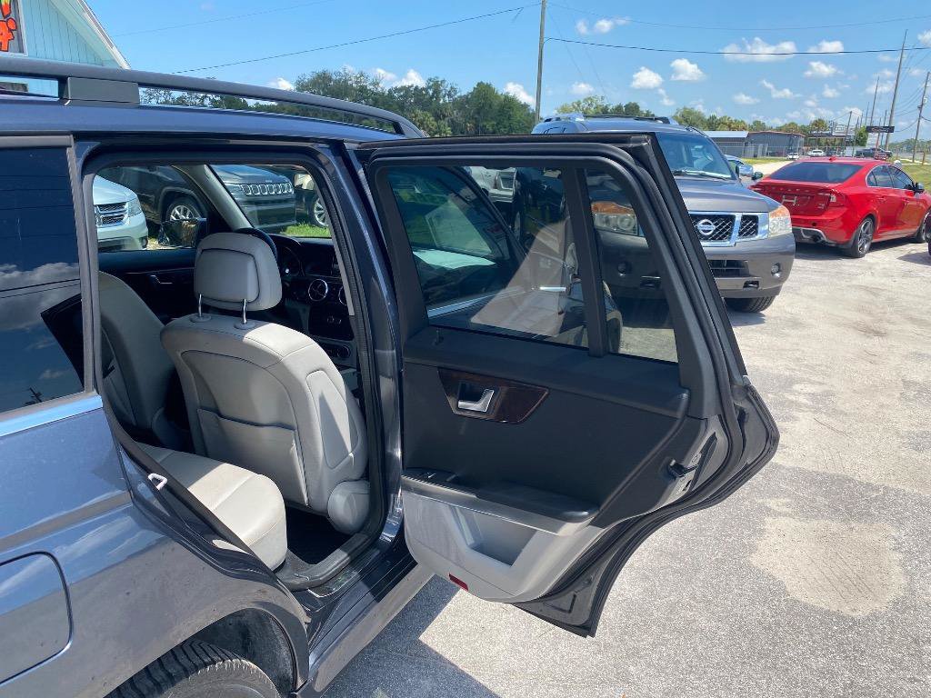 Used 2013 Mercedes-Benz GLK 250 BlueTEC 4MATIC image 19