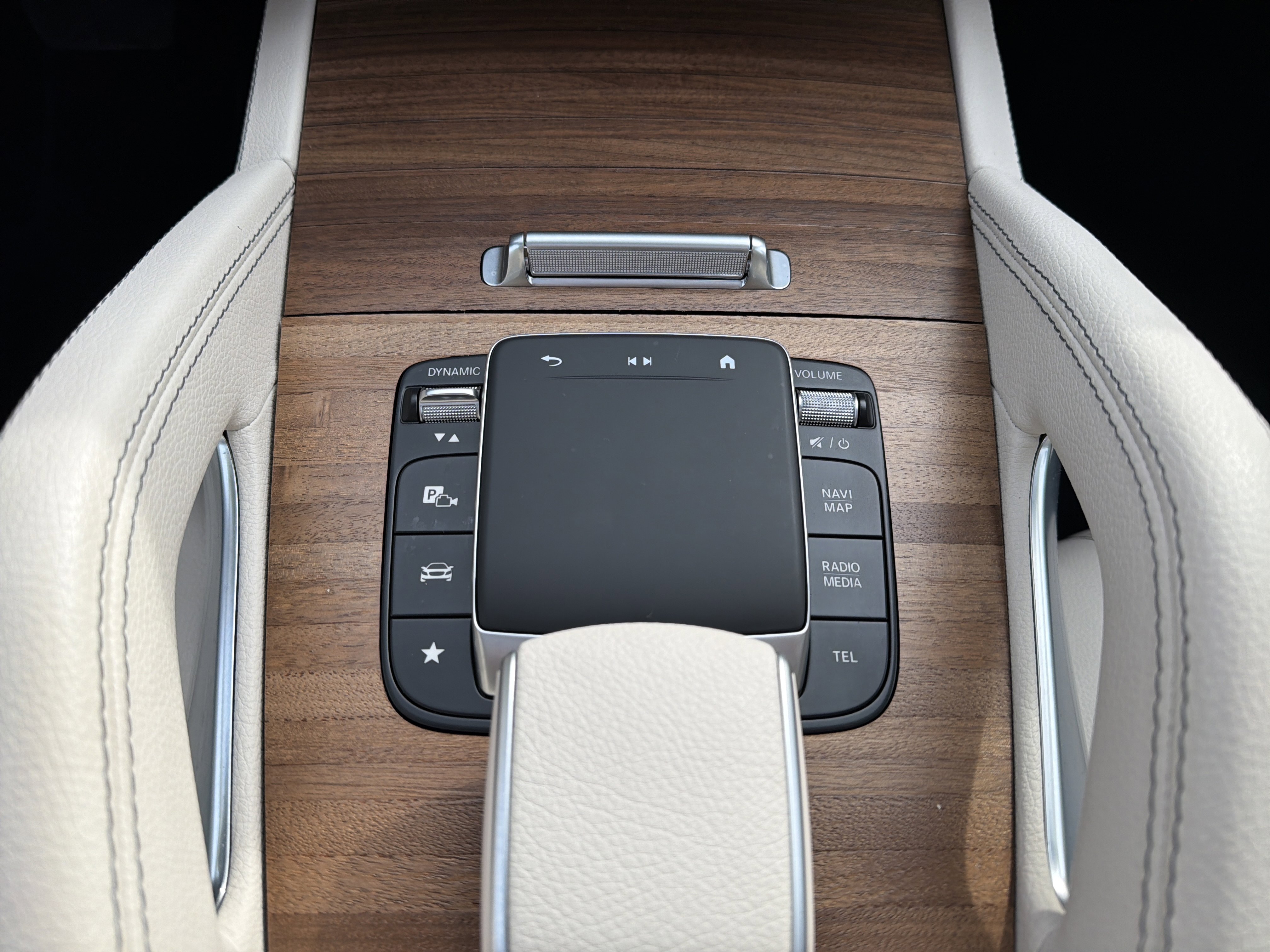 Certified 2024 Mercedes-Benz GLE 450 4MATIC image 26