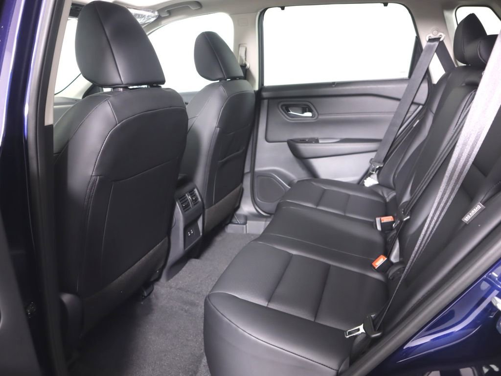 New 2026 Nissan Rogue SV image 18