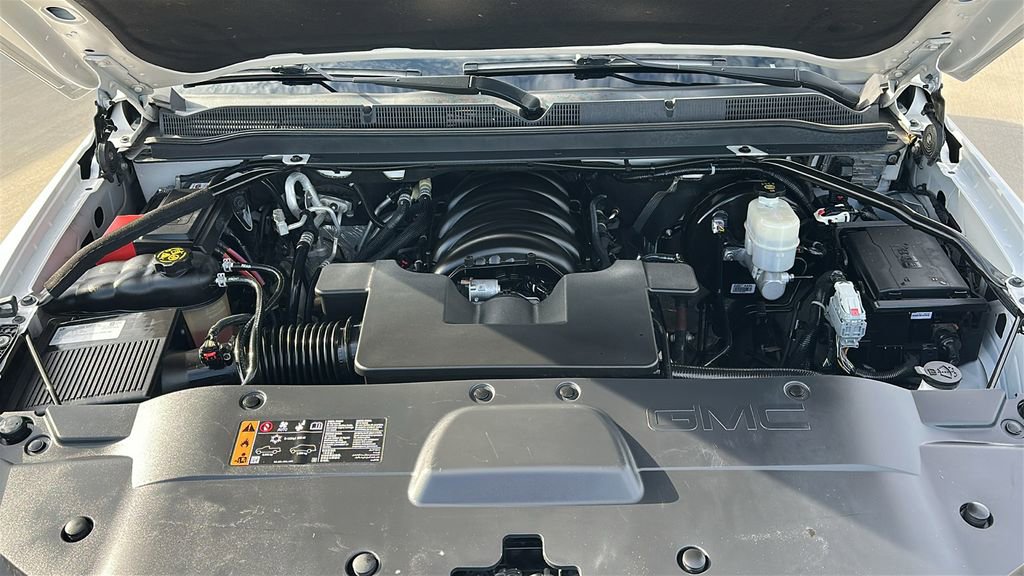 Used 2019 GMC Yukon Denali w/ Denali Ultimate Package image 3