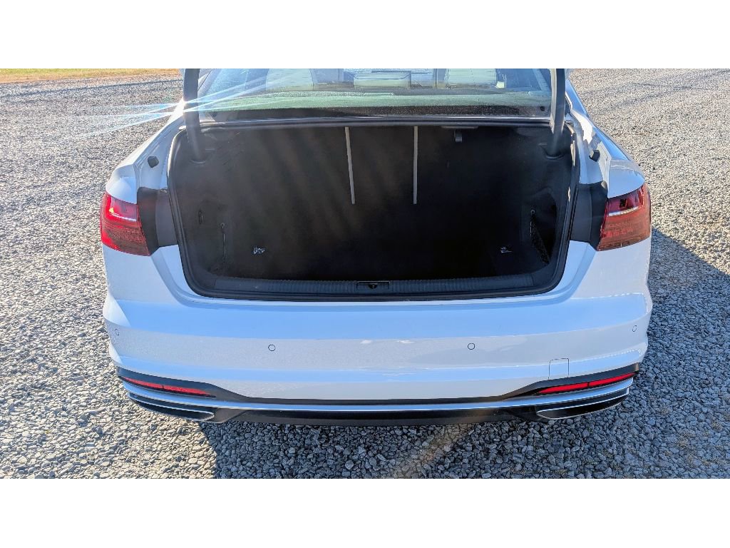 Used 2022 Audi A4 2.0T Premium Plus image 13