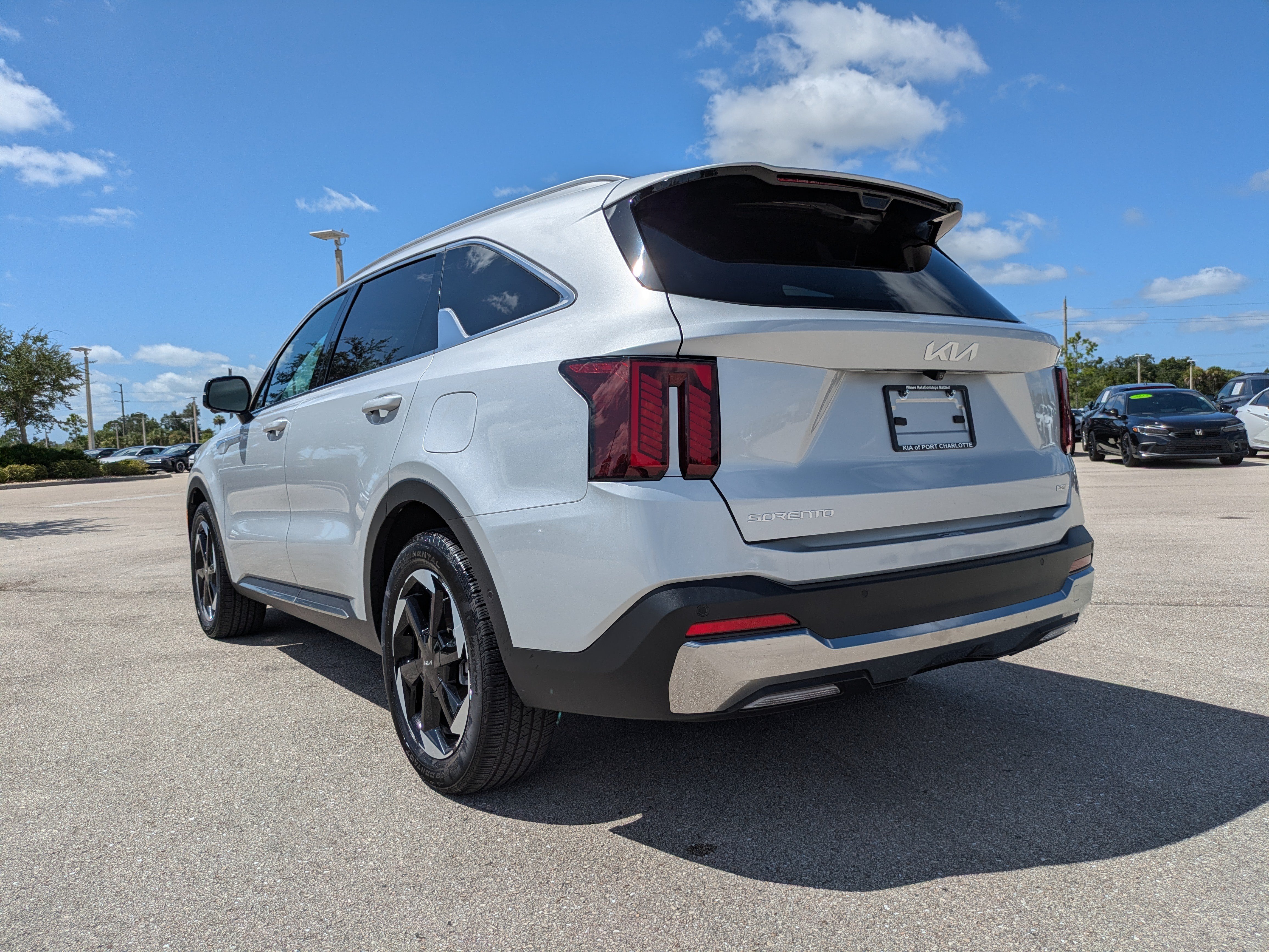Certified 2025 Kia Sorento SX Prestige AWD/4WD image 6