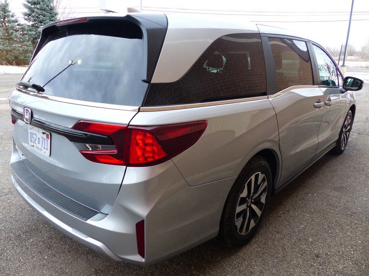 Used 2025 Honda Odyssey EX-L image 10