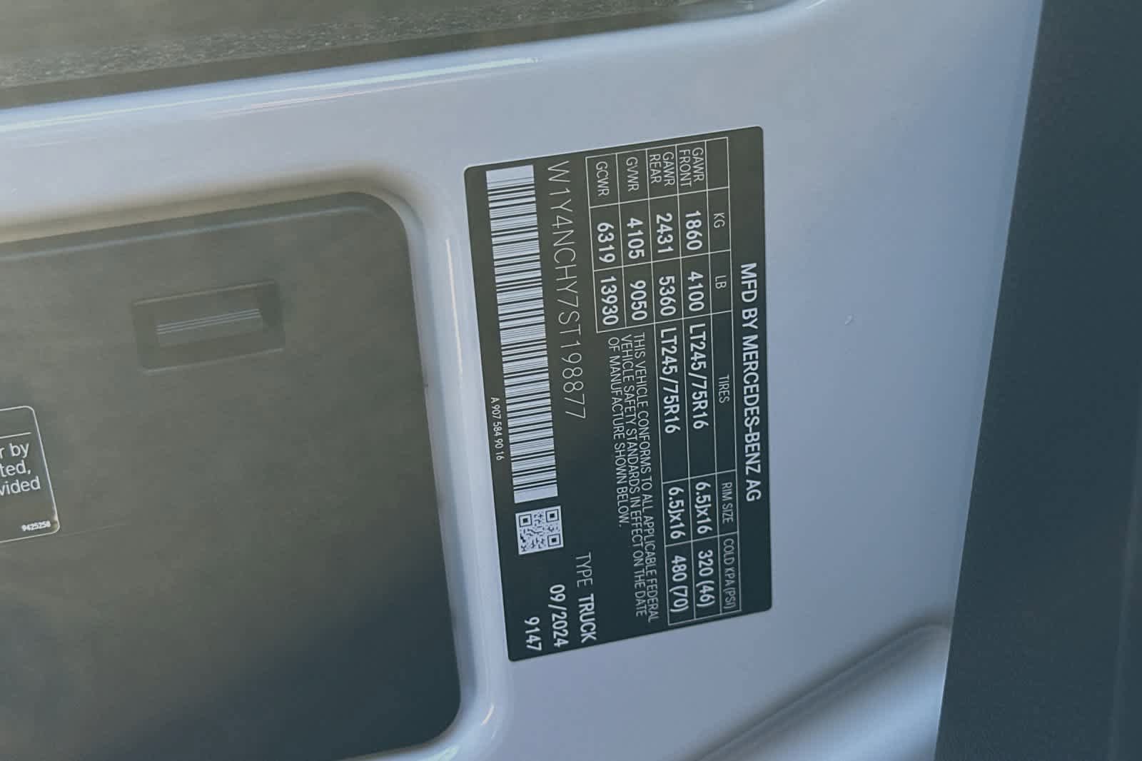 New 2025 Mercedes-Benz Sprinter 2500 image 21
