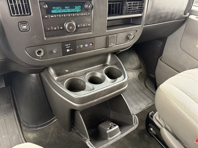 Used 2016 Chevrolet Express 3500 LT w/ LT Preferred Equipment Group RWD image 26