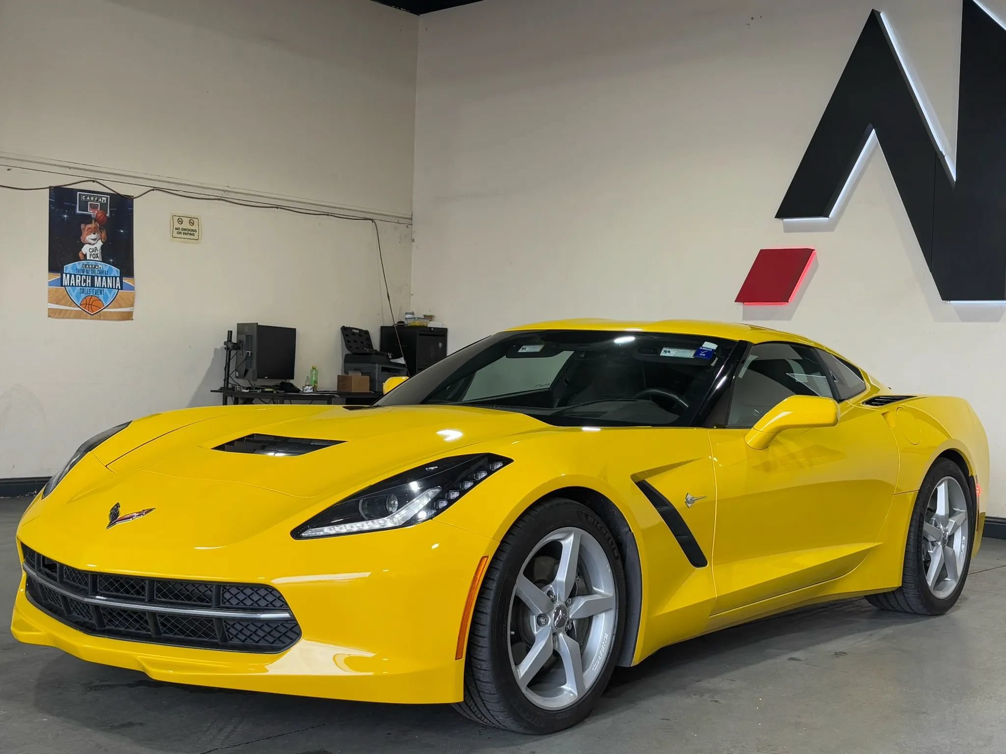Used 2014 Chevrolet Corvette Stingray Coupe w/ 2LT Preferred Equipment Group RWD image 4