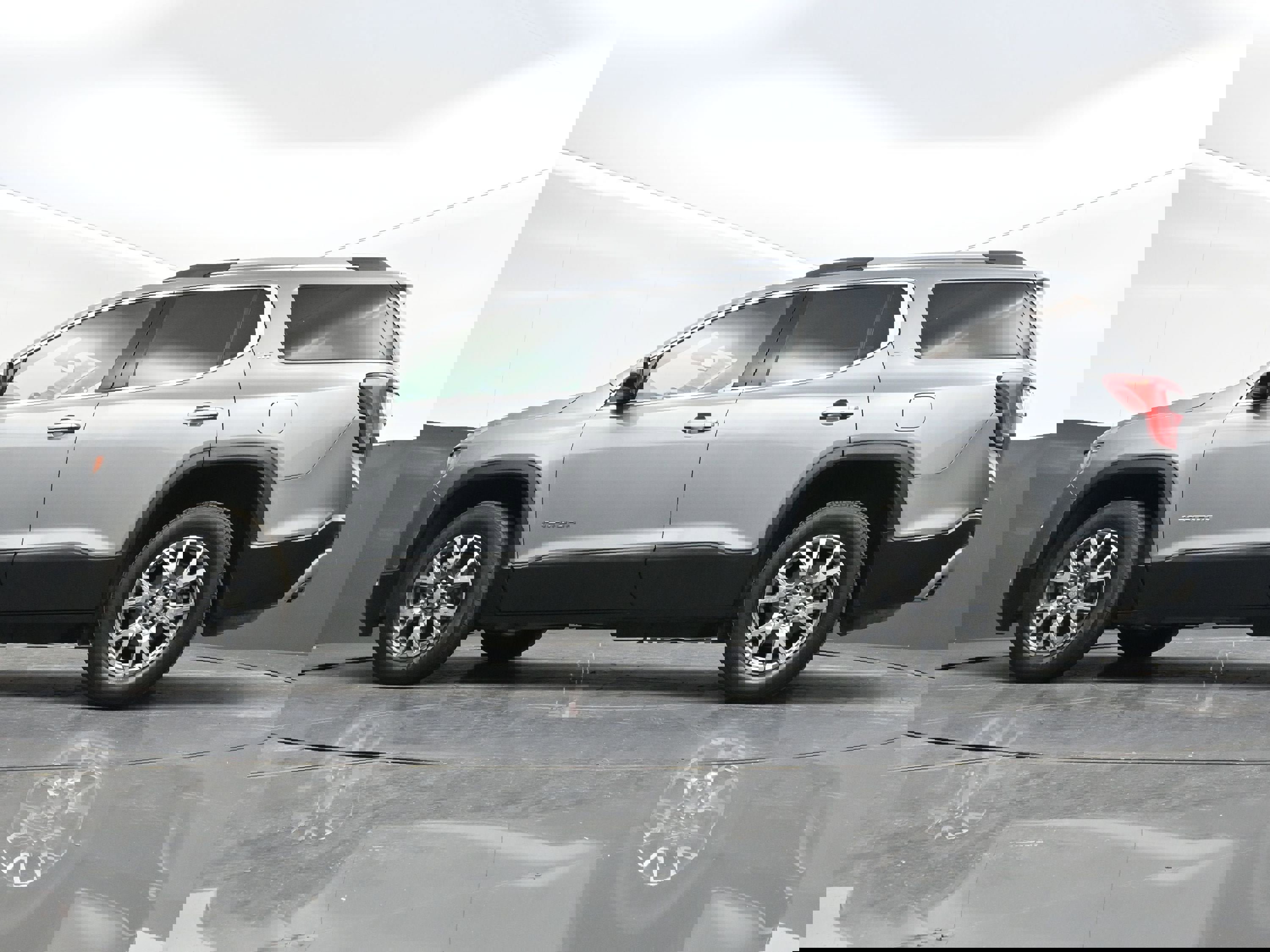 Used 2023 GMC Acadia SLT w/ Technology Package image 45