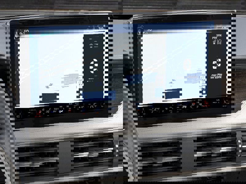 New 2026 Lincoln Corsair Reserve image 14