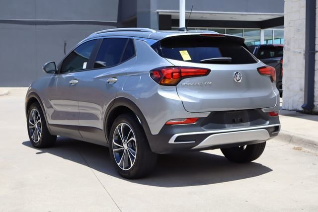 Used 2023 Buick Encore GX Select FWD image 3