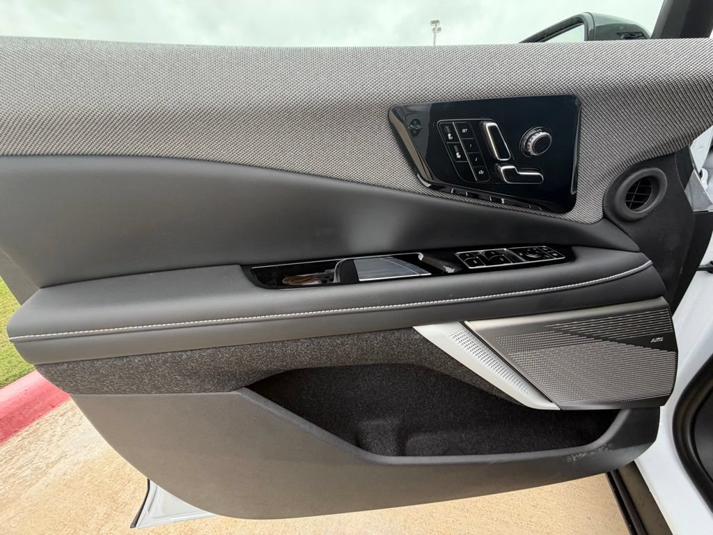 New 2026 Cadillac Optiq Luxury 1 AWD/4WD image 17