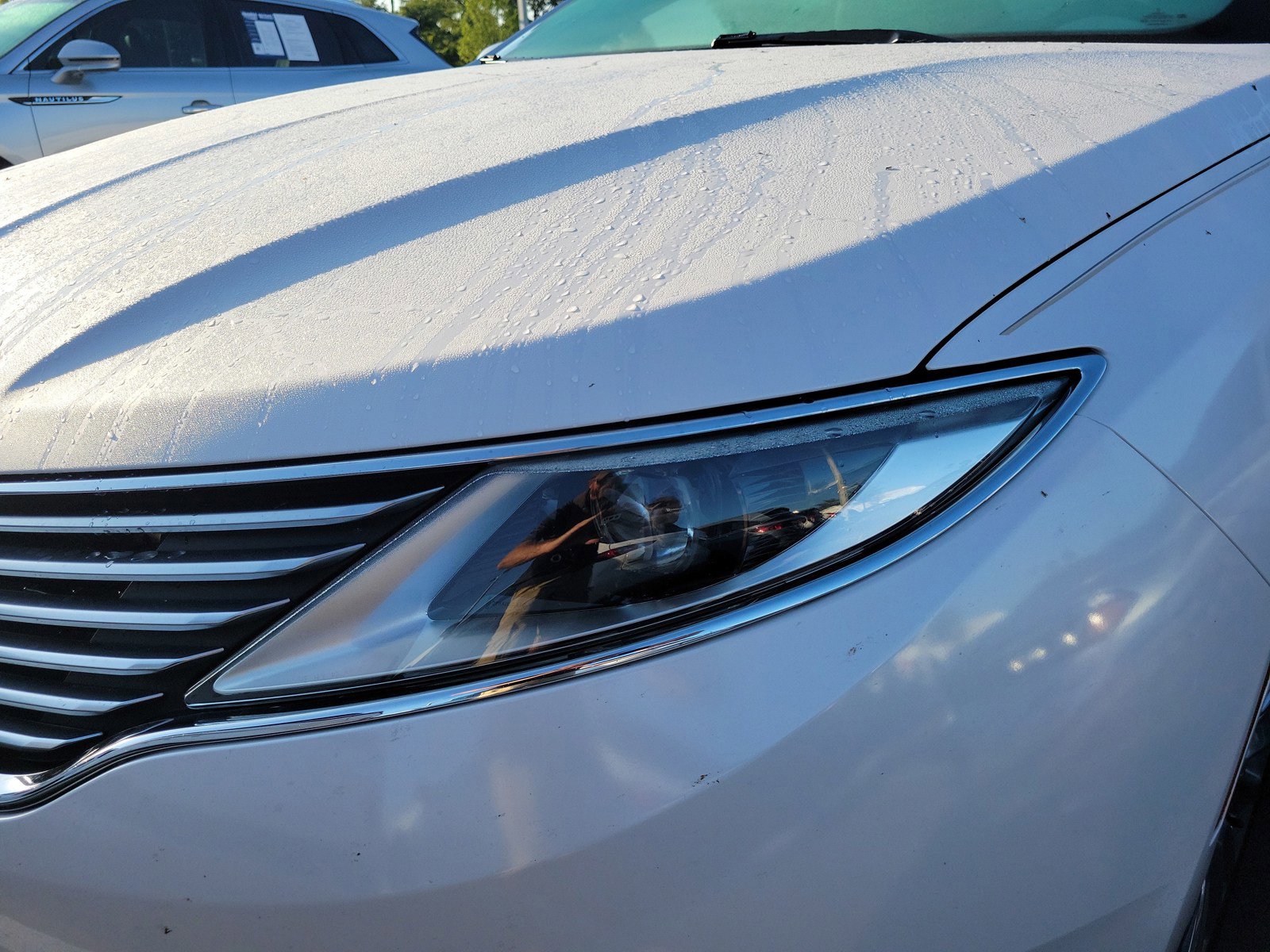 Used 2014 Lincoln MKZ w/ Equipment Group 102A Reserve FWD image 5