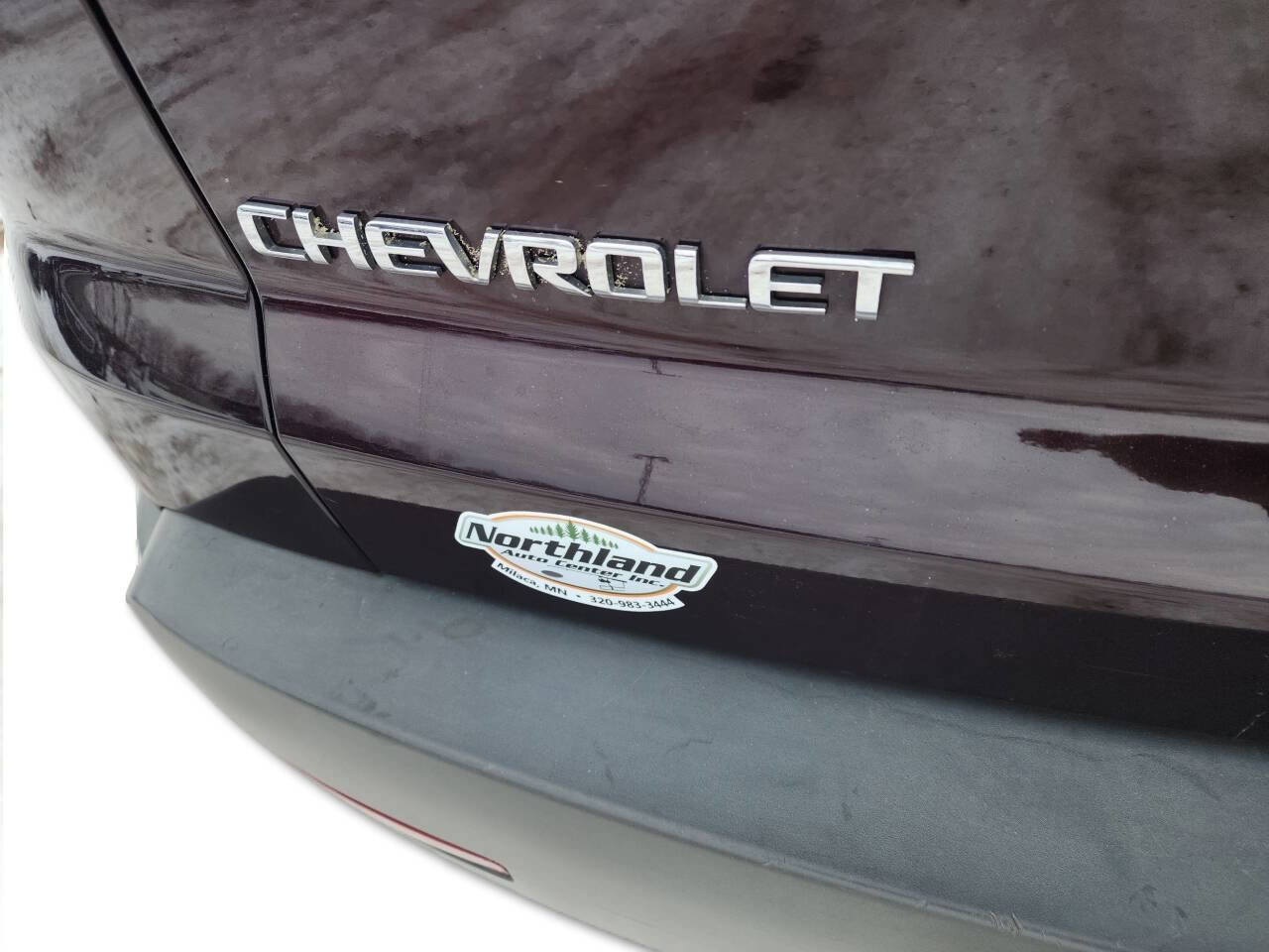 Used 2010 Chevrolet Traverse LS FWD image 23