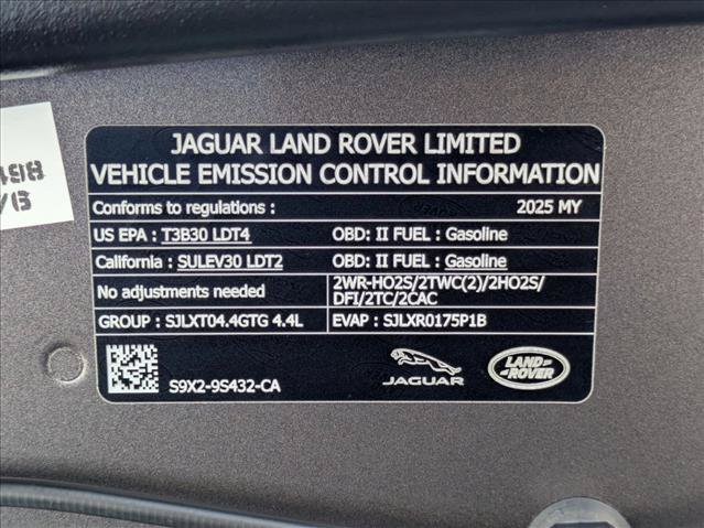 Certified 2025 Land Rover Range Rover SE AWD/4WD image 26