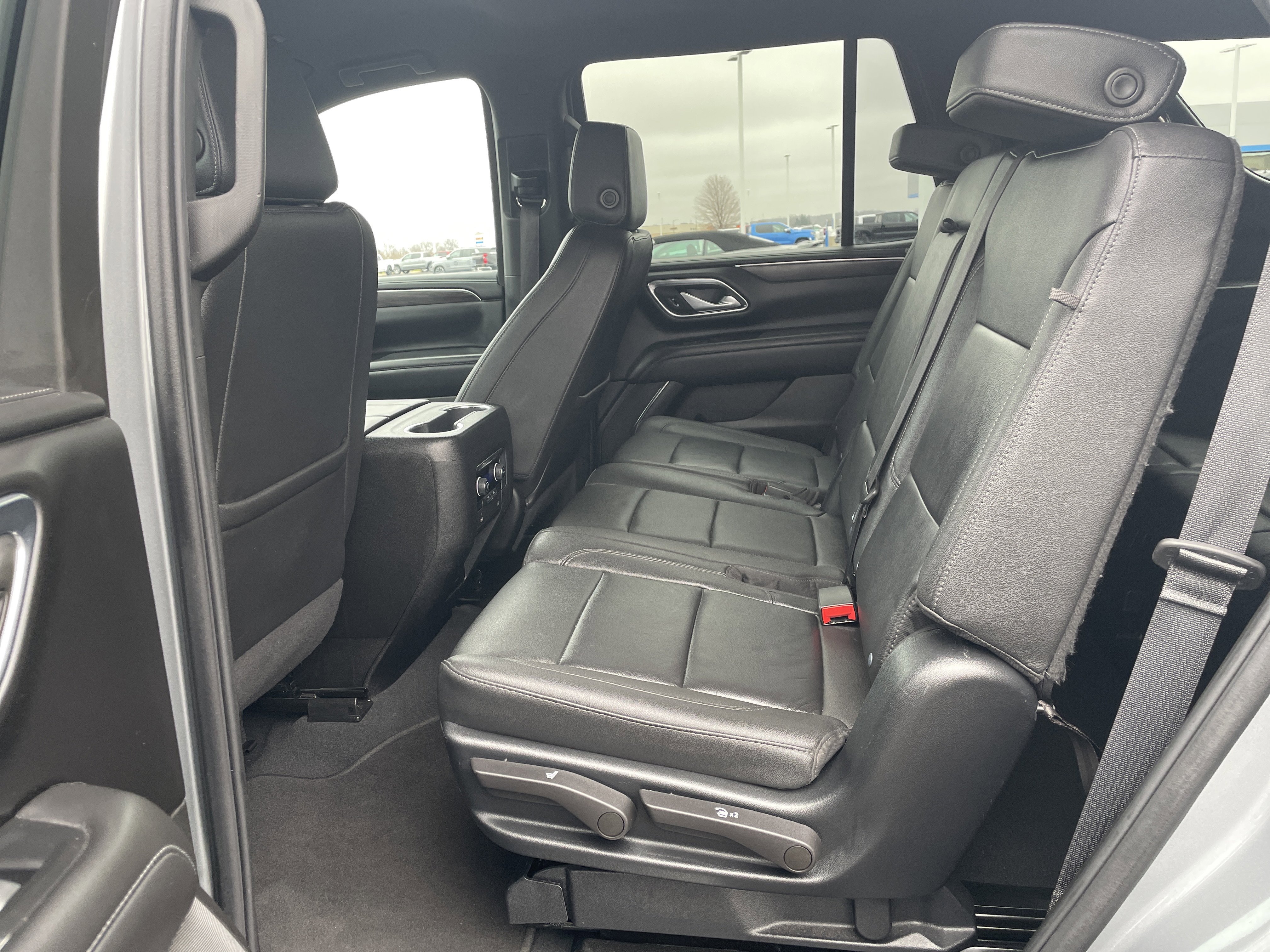 Used 2023 Chevrolet Tahoe LT image 22