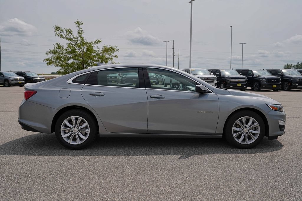 Used 2024 Chevrolet Malibu LT FWD image 5