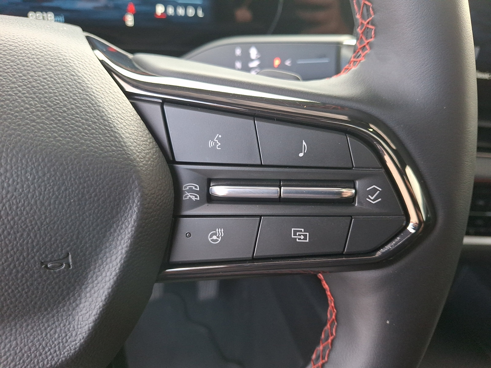 Certified 2026 Chevrolet Equinox RS FWD image 21