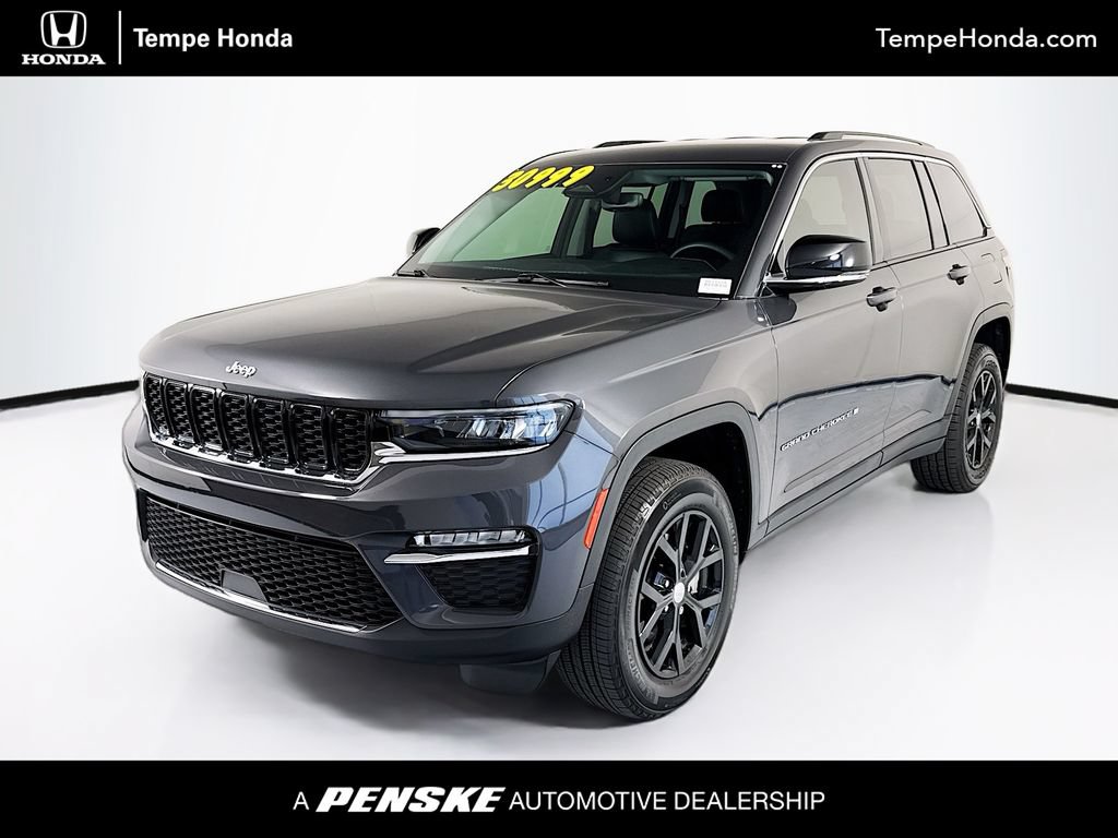 Used 2023 Jeep Grand Cherokee Limited RWD image 1