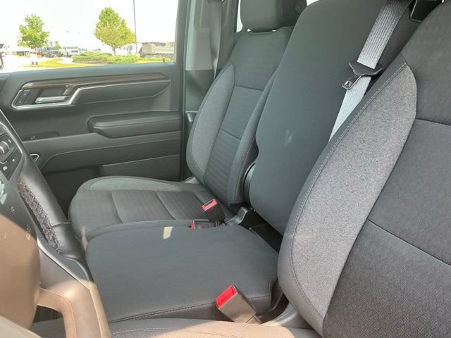 Used 2023 Chevrolet Silverado 1500 RST AWD/4WD image 33