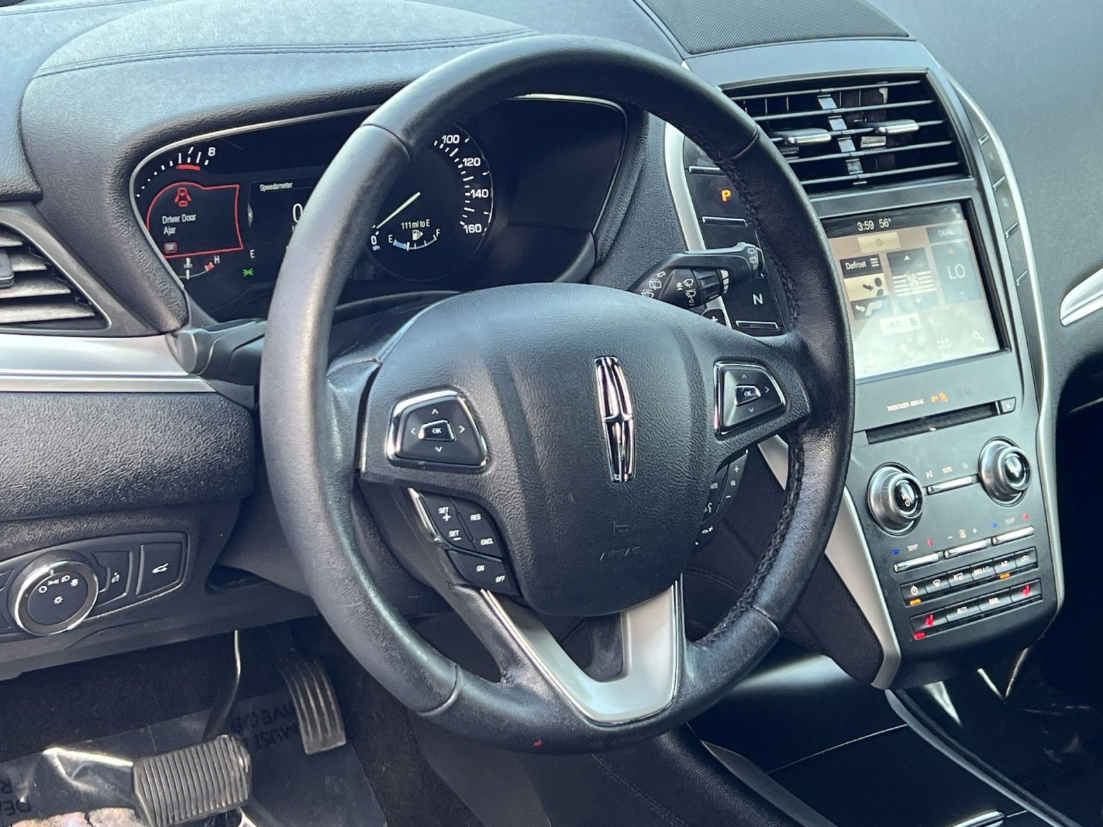 Used 2019 Lincoln MKC Premiere image 14