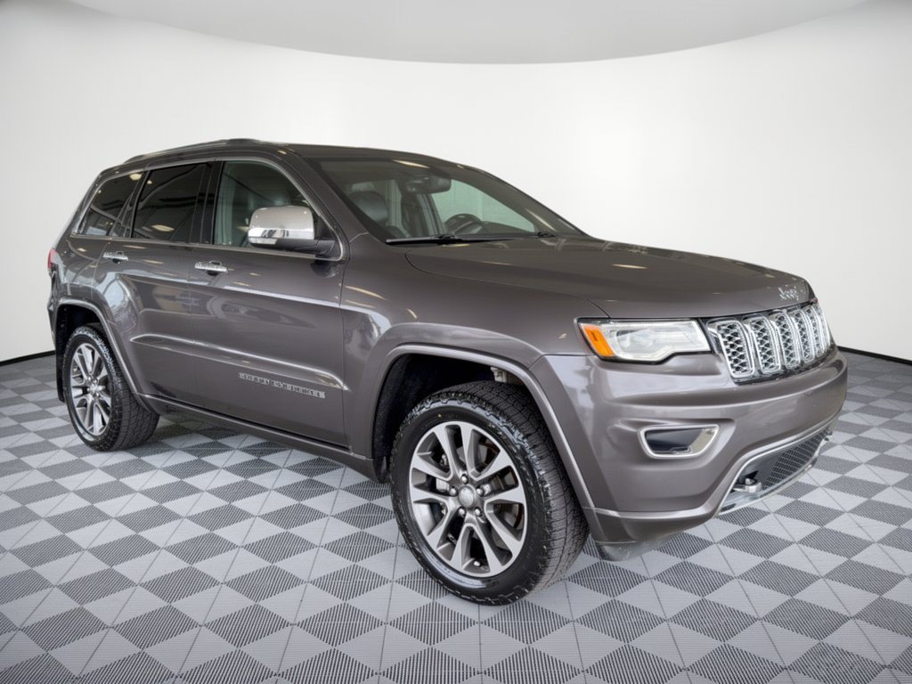 Used 2018 Jeep Grand Cherokee Overland AWD/4WD image 7