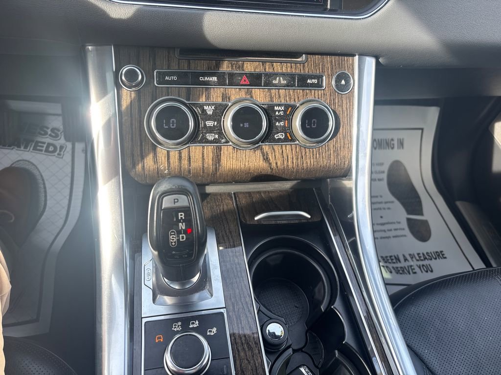Used 2014 Land Rover Range Rover Sport HSE image 21