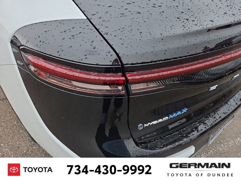 New 2026 Toyota Crown Platinum image 18