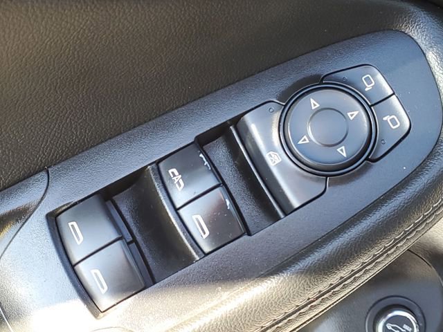 Used 2021 Buick Encore GX Select image 28