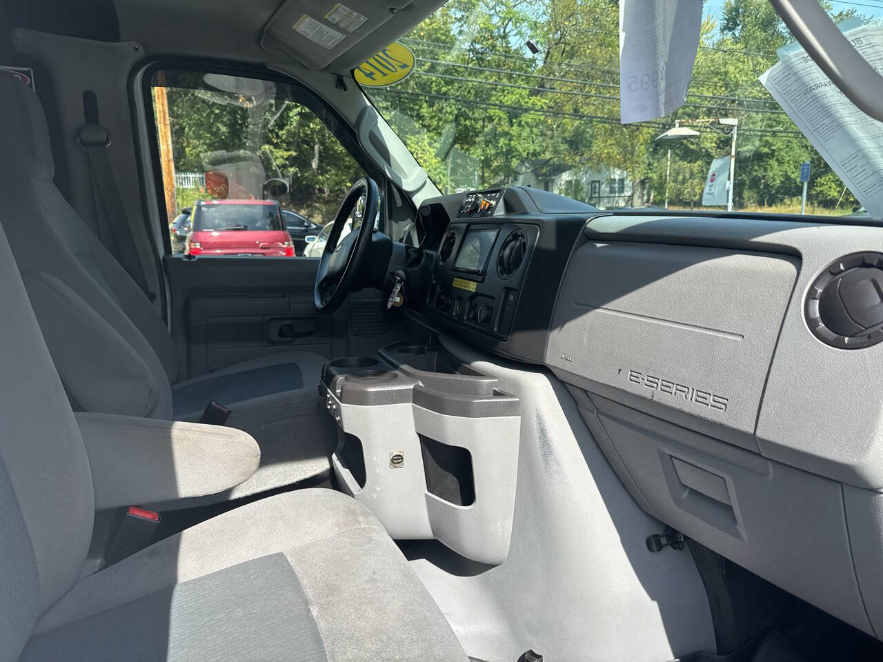 Used 2014 Ford E-350 and Econoline 350 Extended Super Duty w/ Premium Van Group RWD image 8