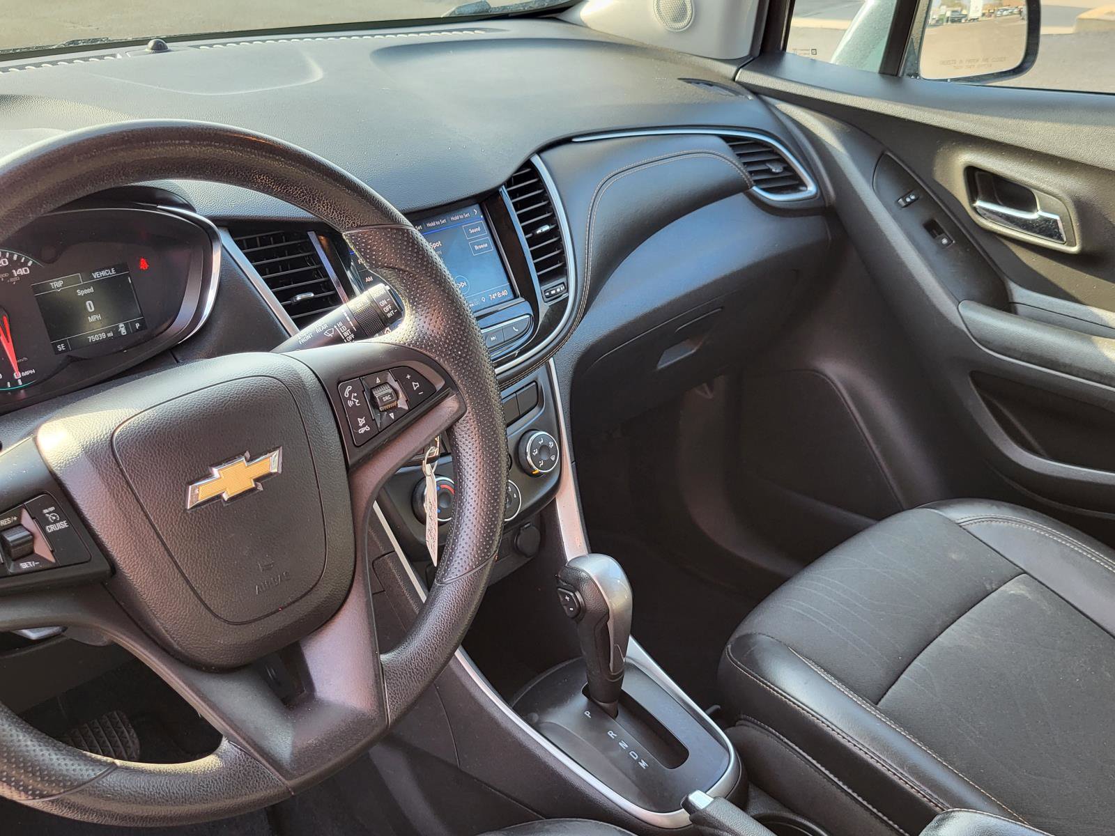 Used 2021 Chevrolet Trax LT image 25