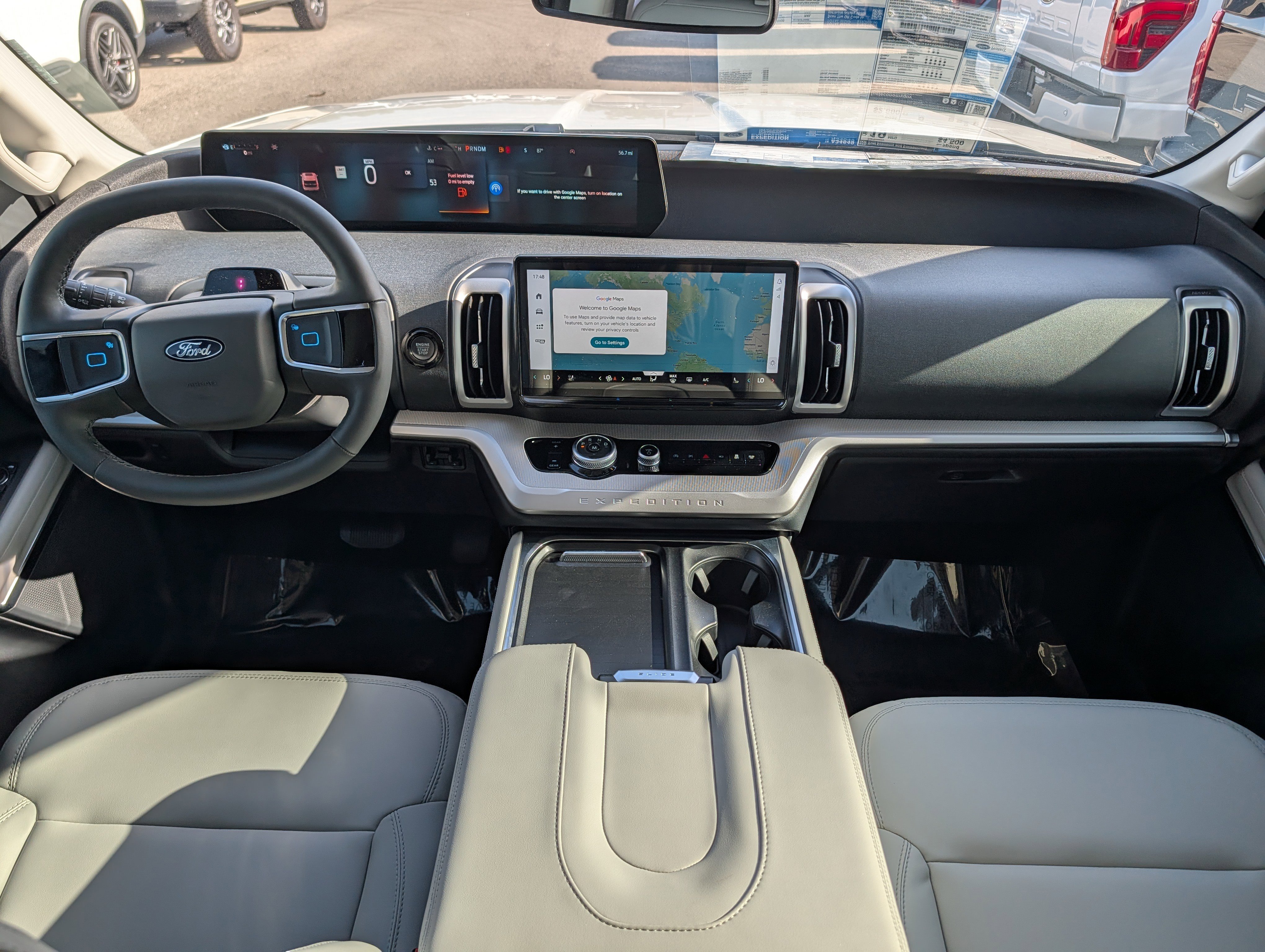 New 2026 Ford Expedition Active image 18