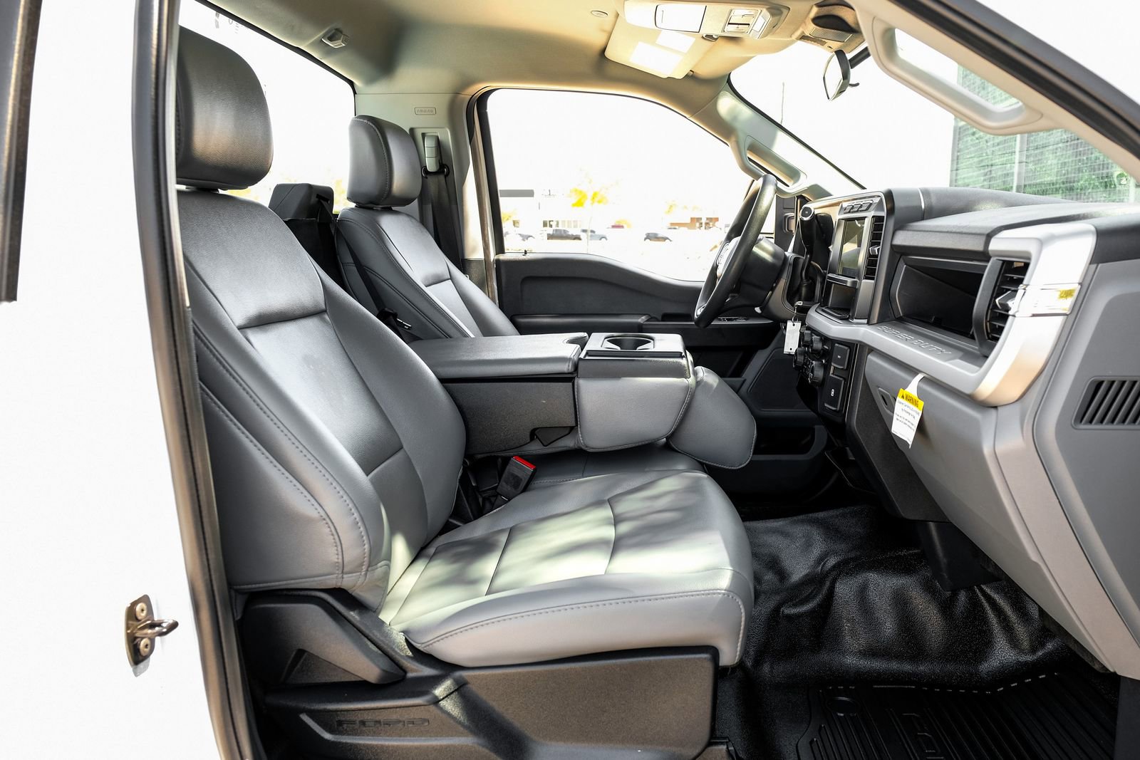 Used 2024 Ford F350 XL image 27