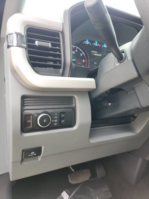 New 2026 Ford F250 XL w/ STX Appearance Package AWD/4WD image 40