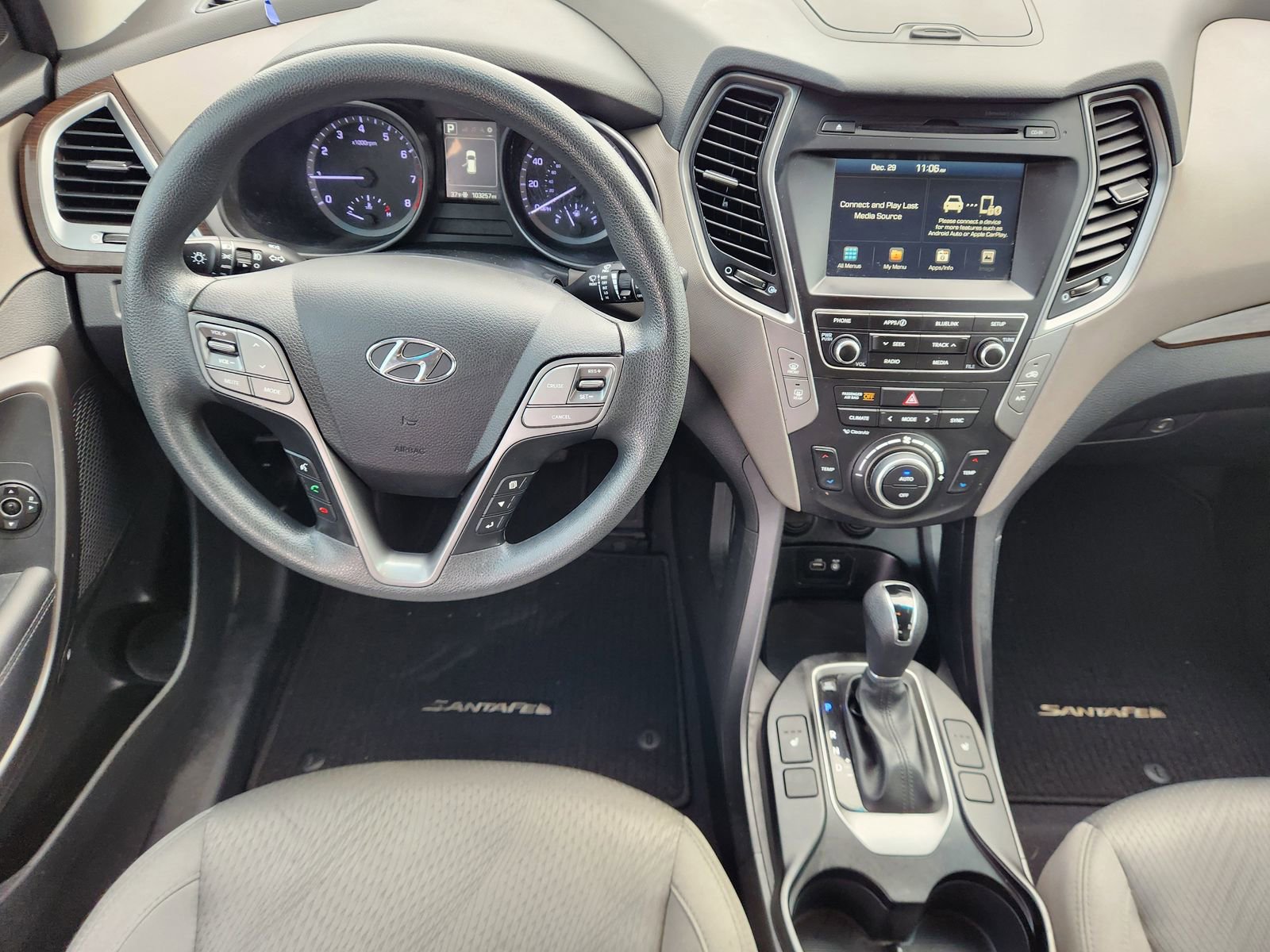 Used 2018 Hyundai Santa Fe Sport w/ 2.4L Value Package 02 image 26