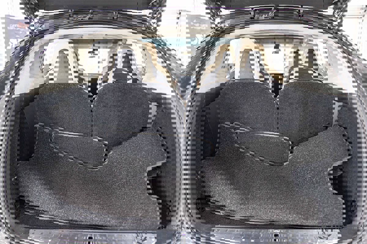 Used 2017 Tesla Model X 100D image 18