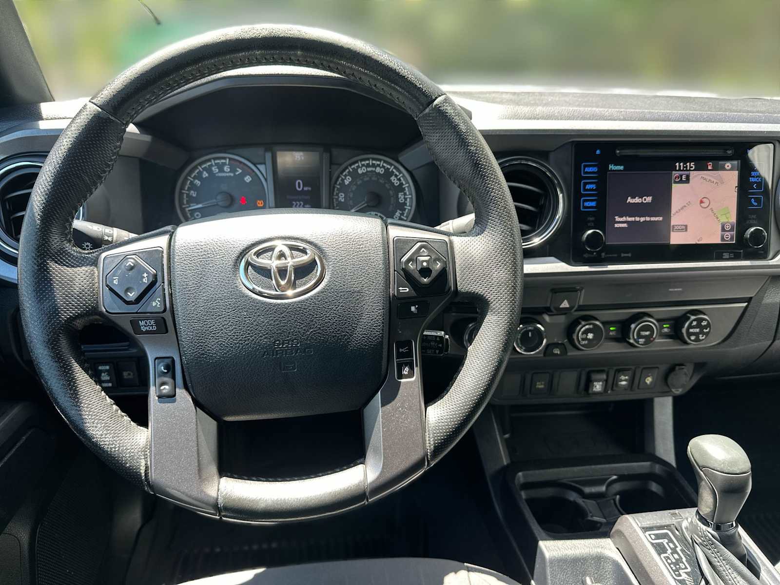 Used 2019 Toyota Tacoma TRD Off-Road image 10