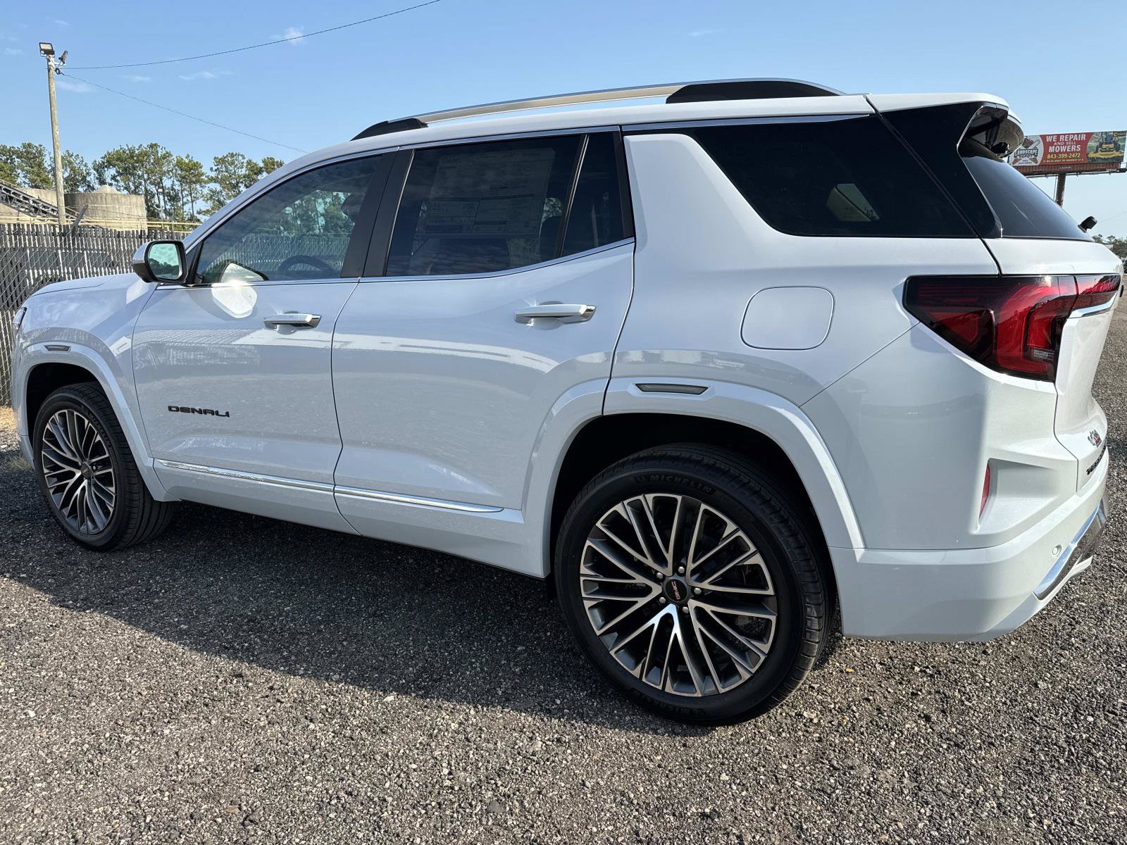 New 2027 GMC Terrain Denali w/ LPO, Black Badging Package AWD/4WD image 5