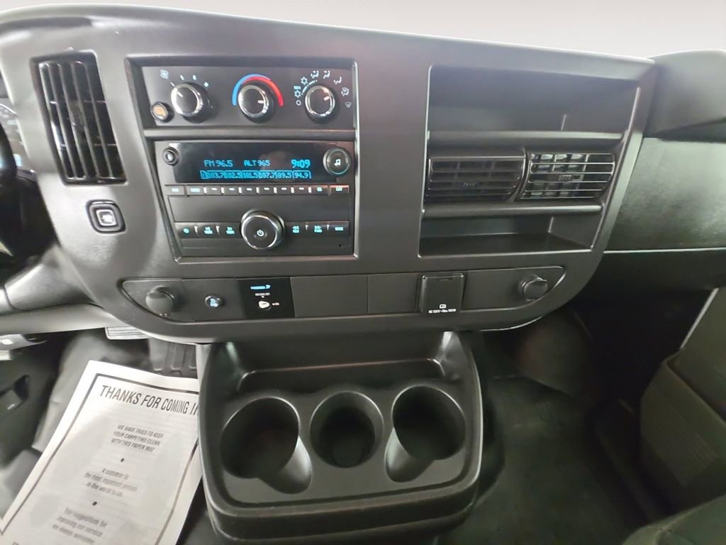 Used 2024 GMC Savana 2500 w/ Driver Convenience Package image 11