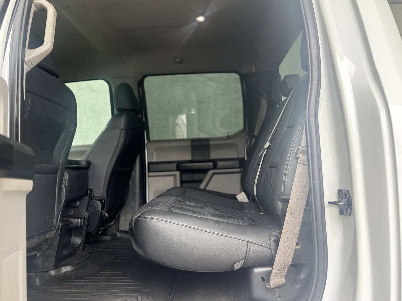 Used 2019 Ford F250 XL w/ Power Equipment Group AWD/4WD image 16
