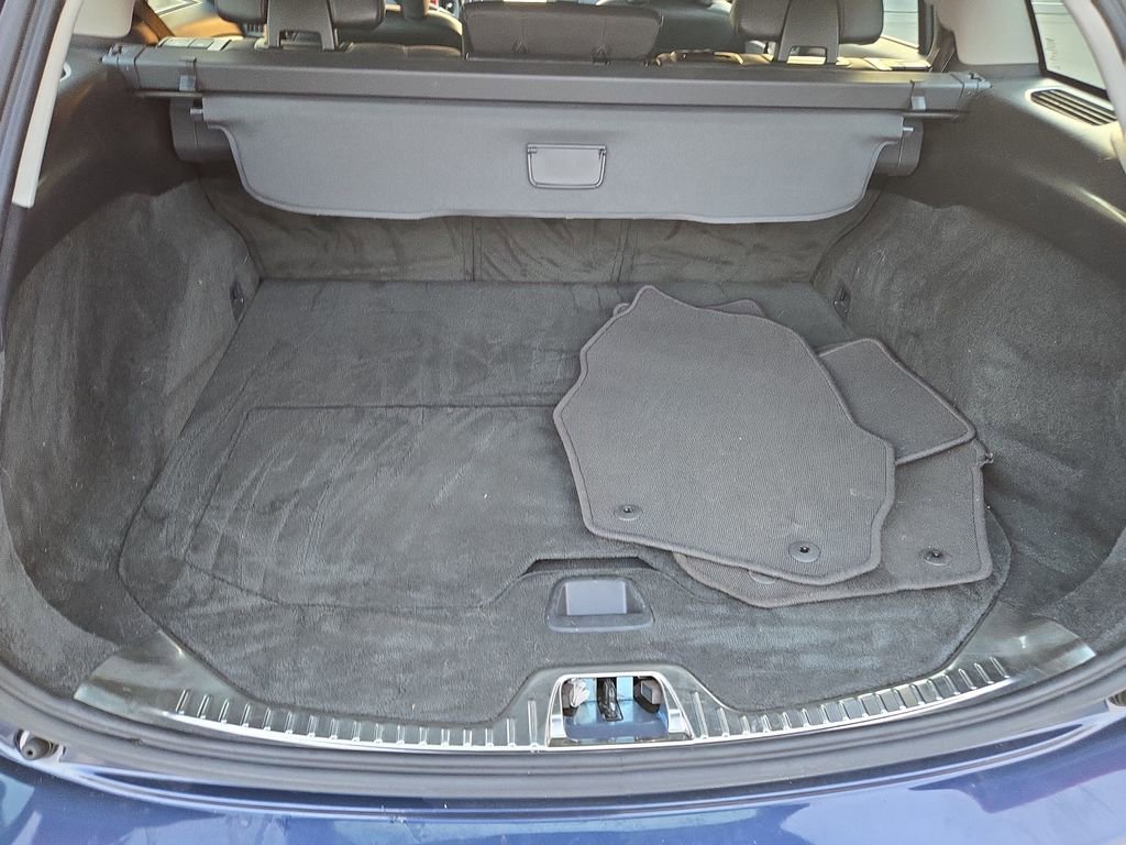 Used 2015 Volvo V60 T5 Premier image 26