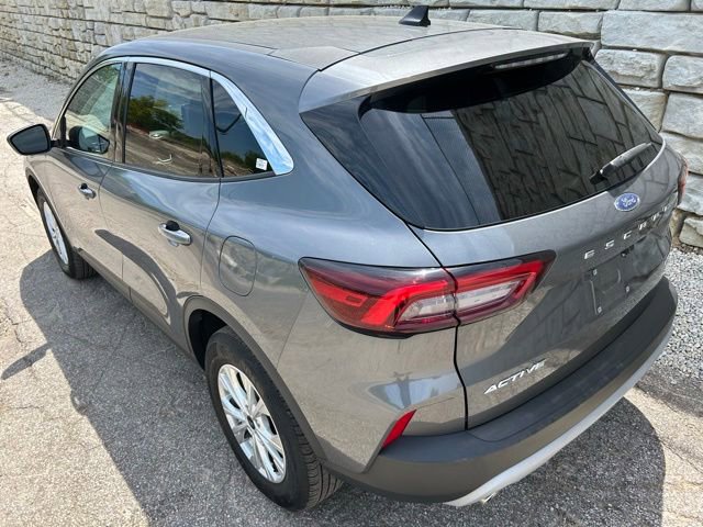 Used 2023 Ford Escape Active AWD/4WD image 4