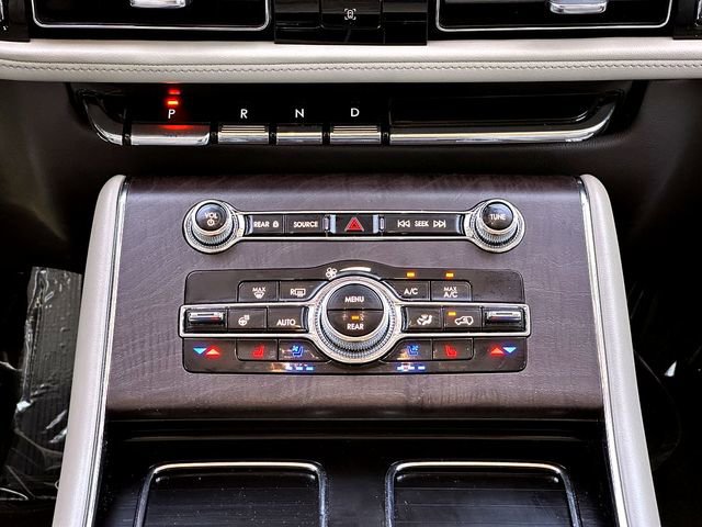 Used 2023 Lincoln Aviator Reserve w/ Elements Package Plus RWD image 33