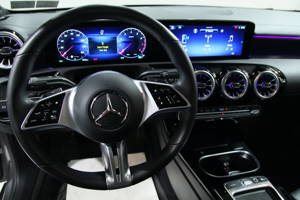 Certified 2025 Mercedes-Benz CLA 250 4MATIC image 21