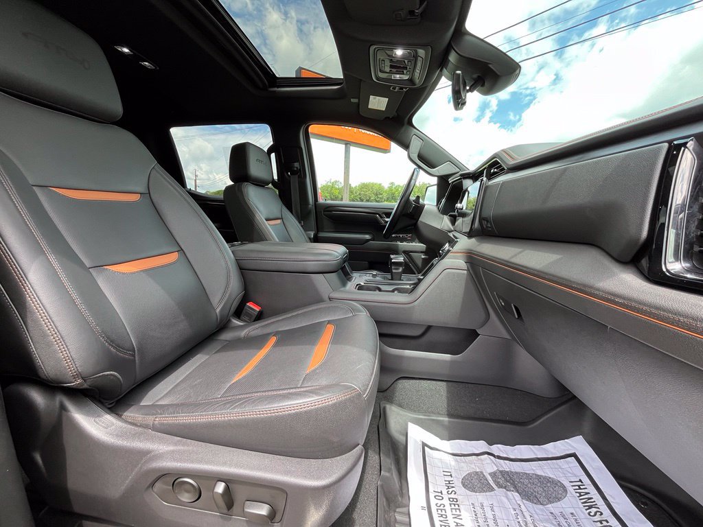 Used 2024 GMC Sierra 1500 AT4 w/ Technology Package AWD/4WD image 33