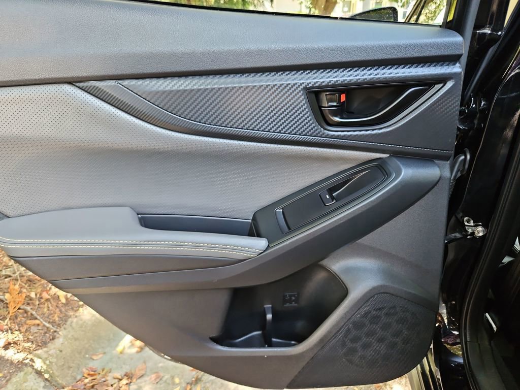 Used 2022 Subaru Crosstrek 2.5i Sport w/ Moonroof Package image 30